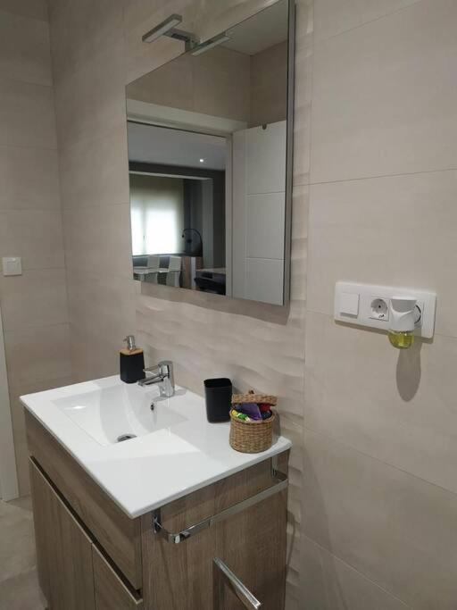 Quiroga Apartamentos Camino A Ribeira מראה חיצוני תמונה